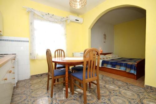 Apartments and rooms by the sea Stari Grad, Hvar - 8788 Hotel in Stari Grad