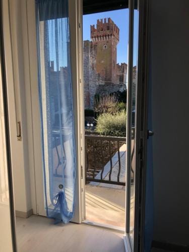 Castello Centro Storico Hotel in Lazise