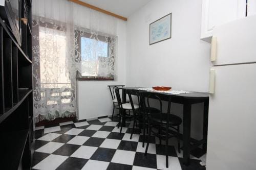 Apartments and rooms by the sea Bibinje, Zadar - 6199 Hotel in Šibenik-Knin County, Croatia