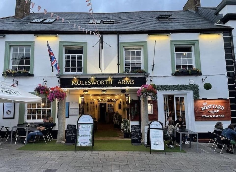 Molesworth Arms Hotel in Wadebridge
