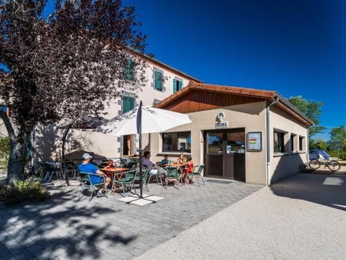 Les Quatre Vents Hotel in Auvergne-Rhône-Alpes