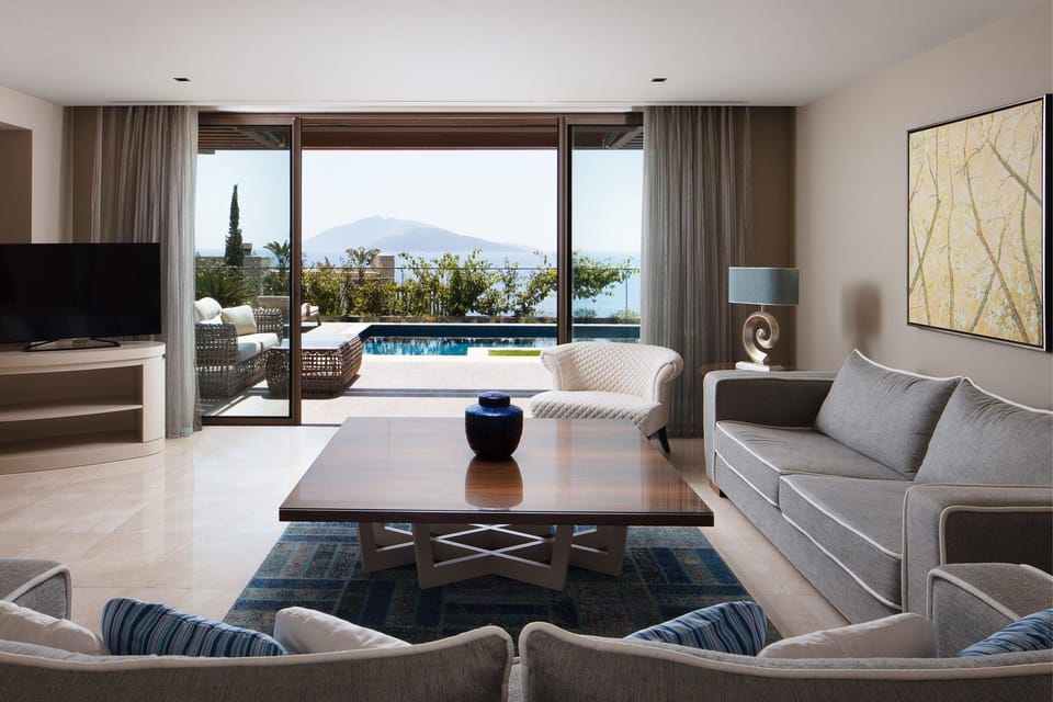 Separate living room