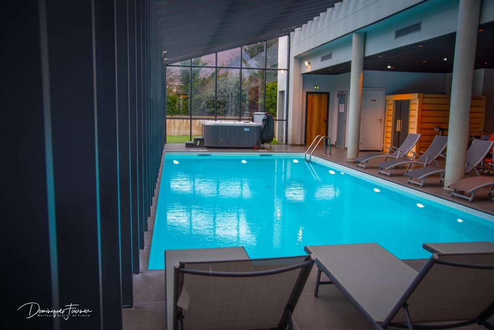 LE CASTEL D'ALTI Hotel in Catalonia