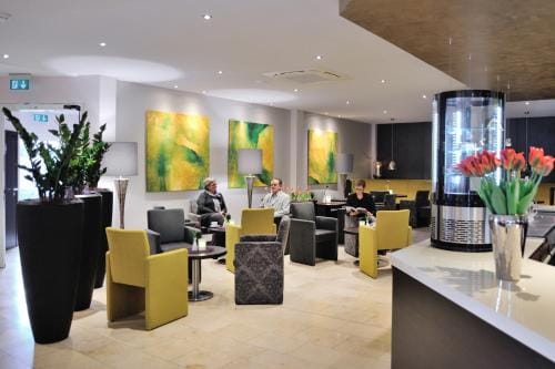 Kurhotel Gruttner mit eigenem Sole Thermal Schwimmbad 32 Grad und Saunalandschaft Hotel in Lippstadt