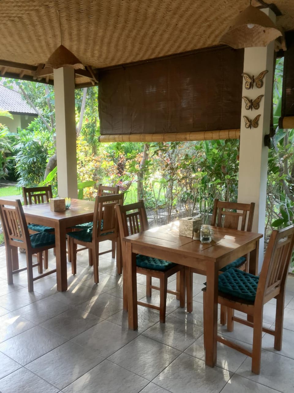 Mango Moon Guesthouse Hotel in Bali