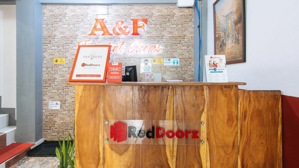 RedDoorz @ A&F C5 Pinagsama Taguig Hotel in Taguig