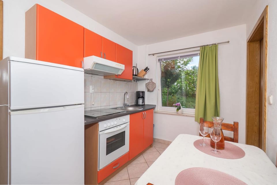 Apartments Jak Hotel in Šibenik-Knin County, Croatia