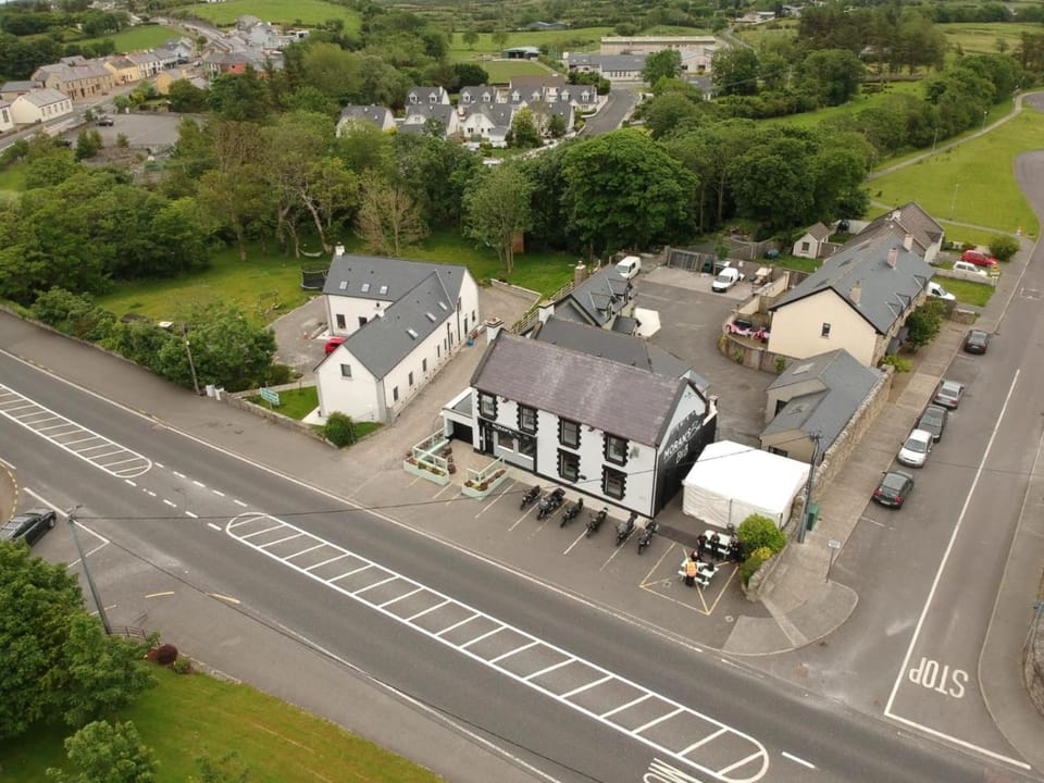 Moran's Bar & B&B Hotel in County Sligo