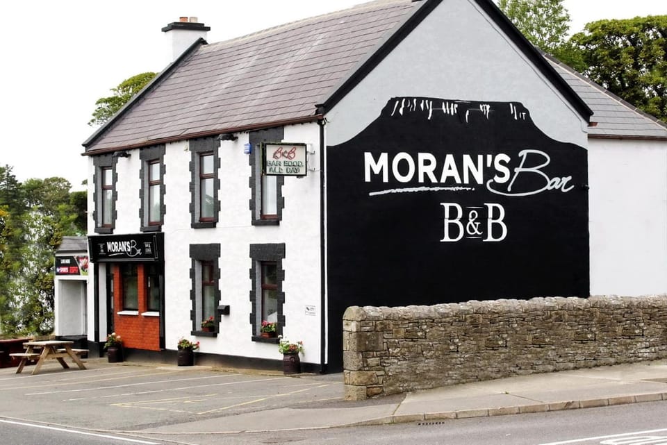 Moran's Bar & B&B Hotel in County Sligo