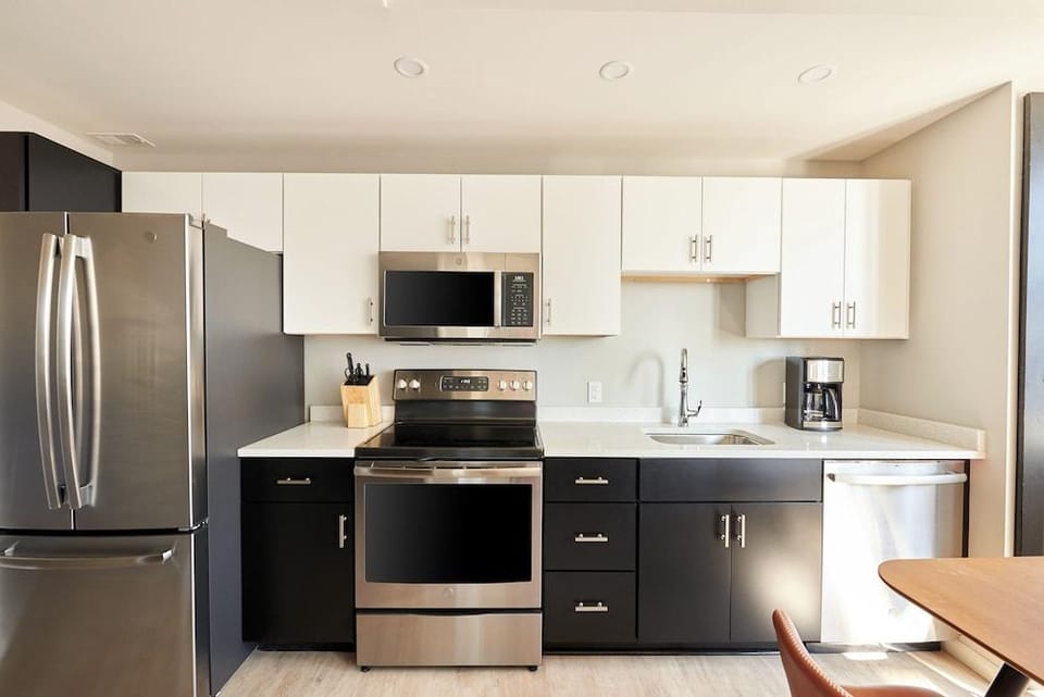 Kasa Cadillac Square Detroit Apartment hotel in Windsor