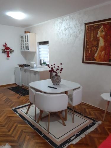 Guest House Cvoro Hotel in Kotor Municipality