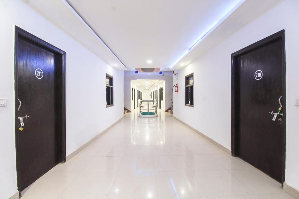Hotel O Paradise Hotel in Agra