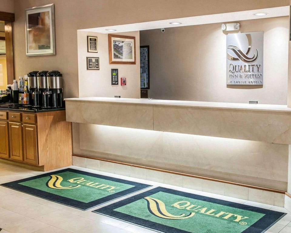 Quality Inn & Suites Goshen Hotel in Indiana