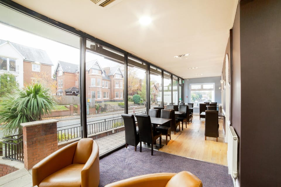 OYO Connaught Hotel Wolverhampton Hotel in Wolverhampton