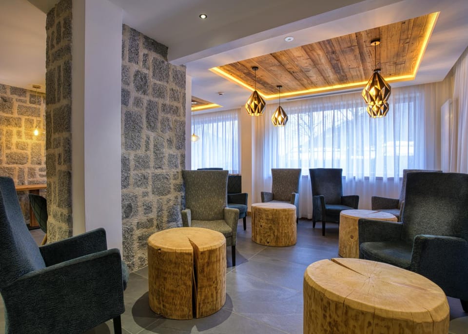 Edelweiss Alpine Nature Hotel in Pinzolo