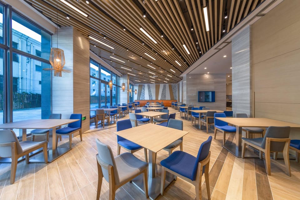 Holiday Inn Express Kaifeng City Center By IHG Hotel in China