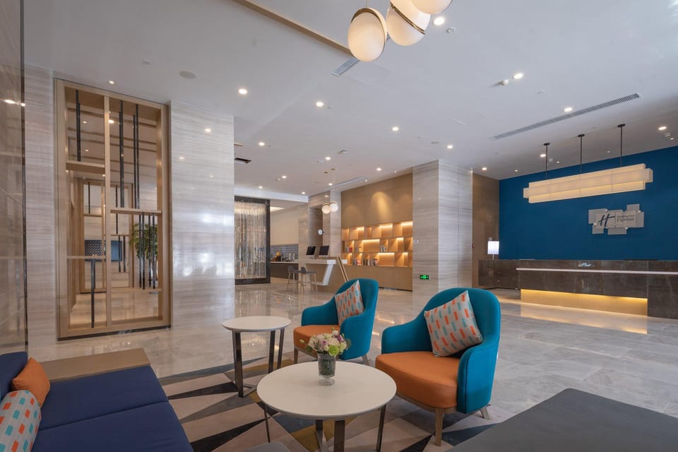 Holiday Inn Express Kaifeng City Center By IHG Hotel in China