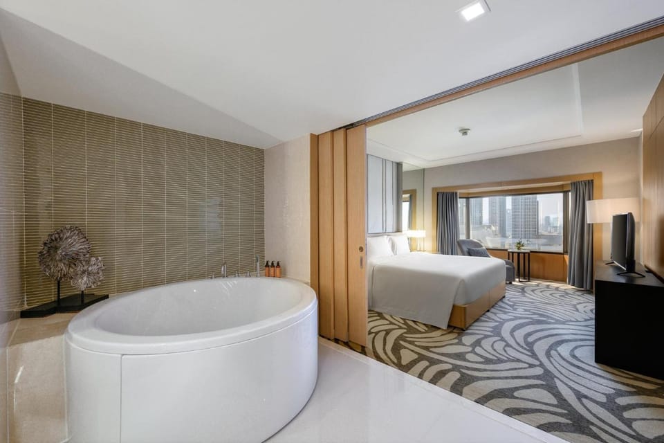 Centara Grand at Central Plaza Ladprao Bangkok Hotel in Bangkok