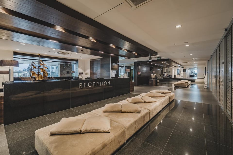 Avala Resort & Villas Hotel in Budva