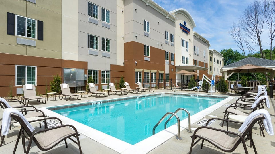 Candlewood Suites Grove City - Outlet Center By IHG Hotel in Pennsylvania