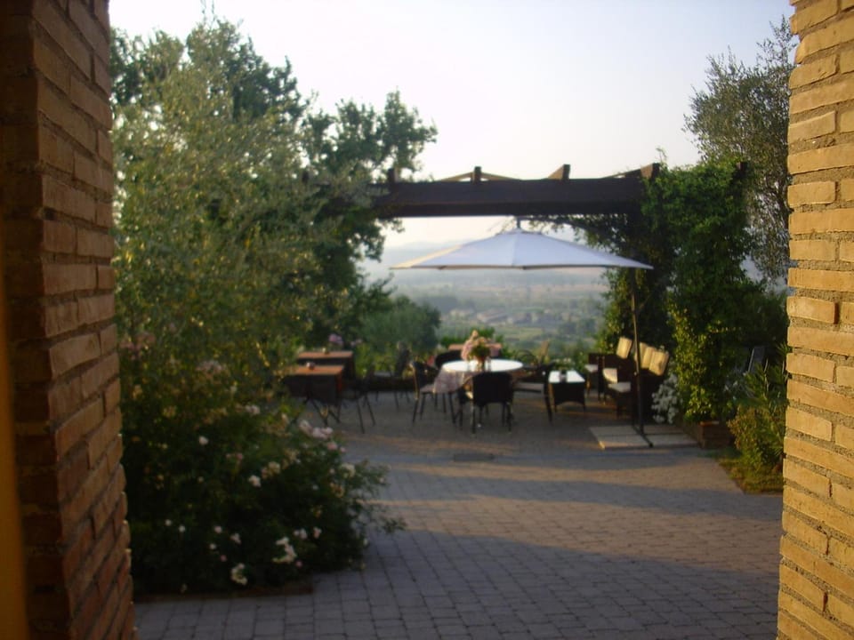 Chiara e Benedetta Villa degli Ulivi Hotel in Umbria