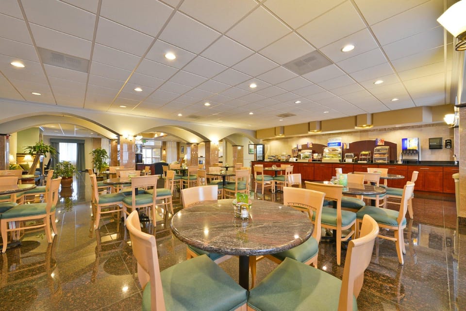 Holiday Inn Express & Suites Tacoma South - Lakewood by IHG Hotel in Lakewood