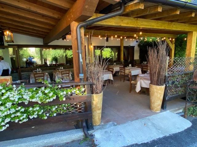Hotel Le Clou Hotel in Aosta Valley, Italy