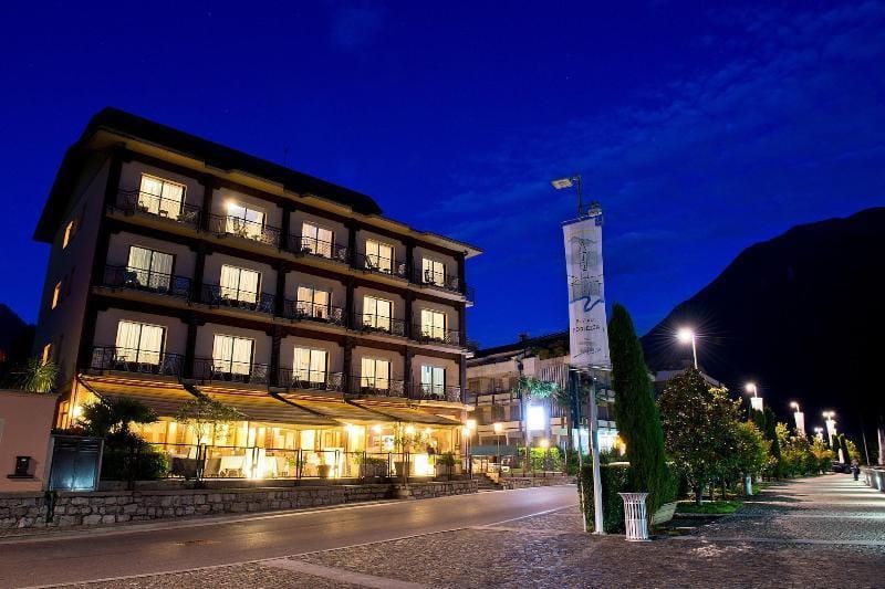 Europa Hotel in Porlezza