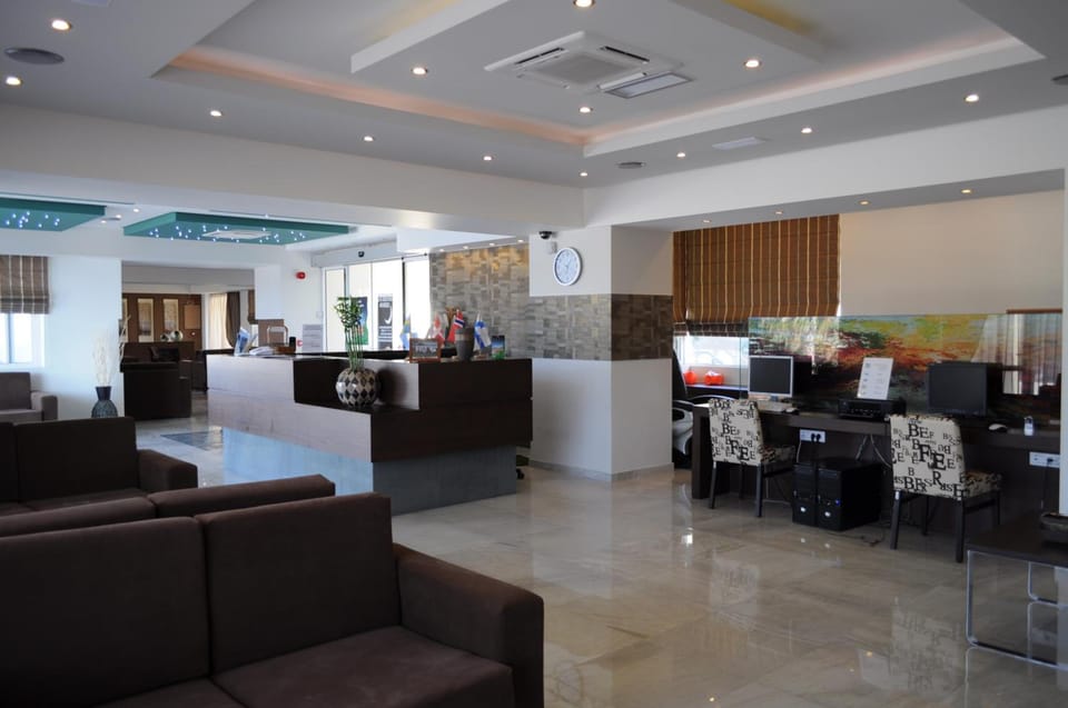 Sea Melody Beach Hotel Apartments Hotel in Ialysos
