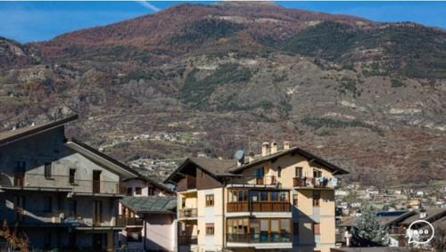 Wallace Apartment Hotel in Aosta Valley, Italy