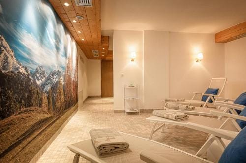 Hotel Garni Hubertushof Hotel in Serfaus