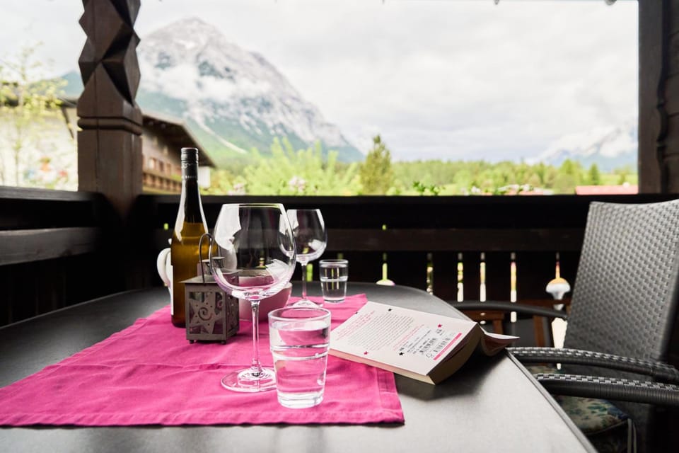 Wirtseppelerhof Apartments Hotel in Tyrol