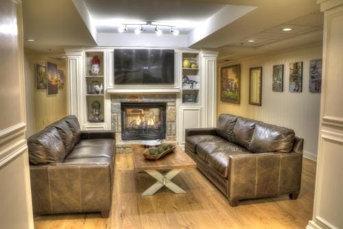 Lodge at Five Oaks Pigeon Forge - Sevierville Hotel in Sevierville