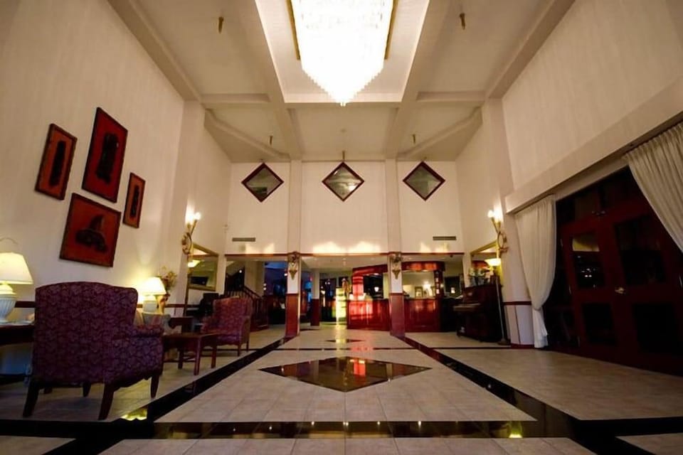 The Grand Hotel Nanaimo Hotel in Nanaimo