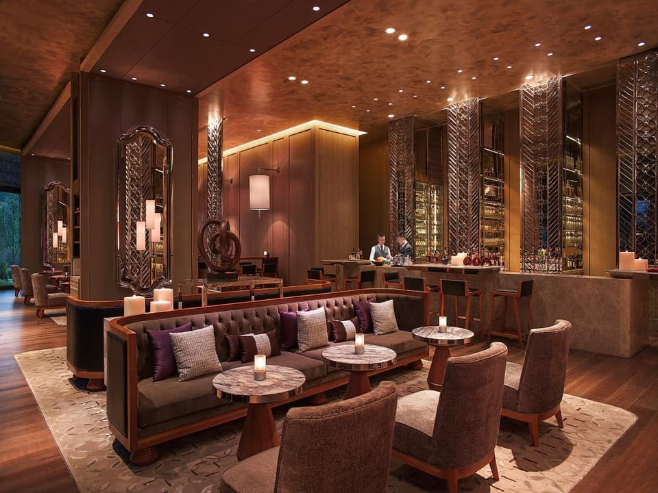 Bar/lounge