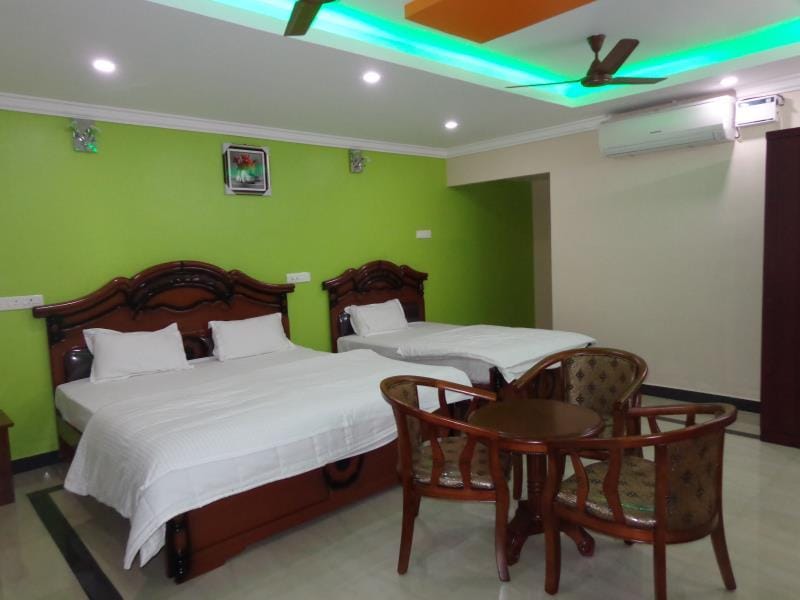 Hotel Krish Residency Lodge in Tamil Nadu
