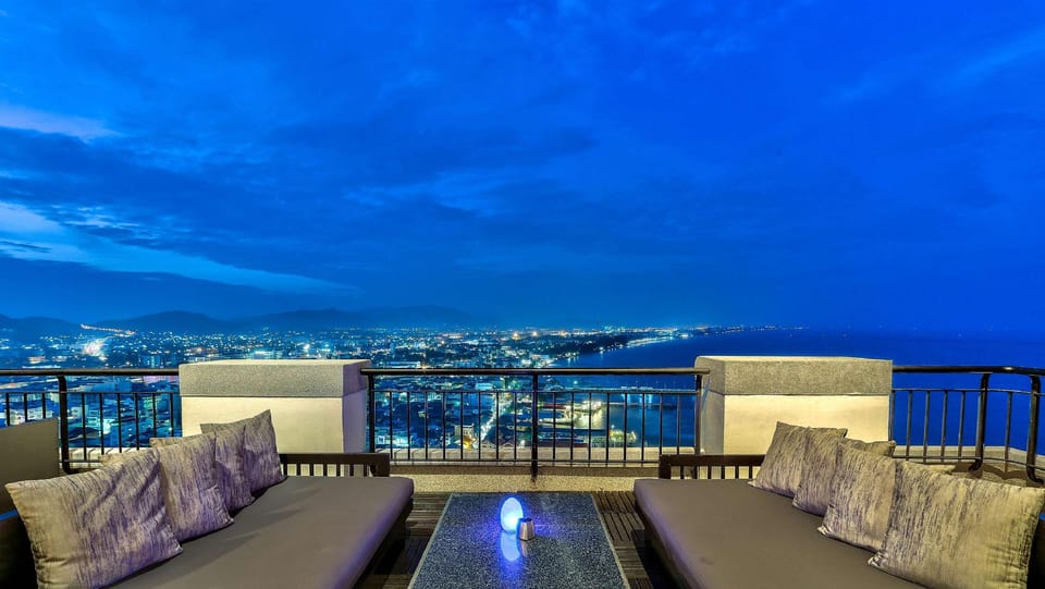 Hilton Hua Hin Resort & Spa Hotel in Hua Hin District
