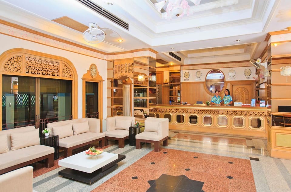 Blue Wave Hotel Hua Hin Resort in Nong Kae