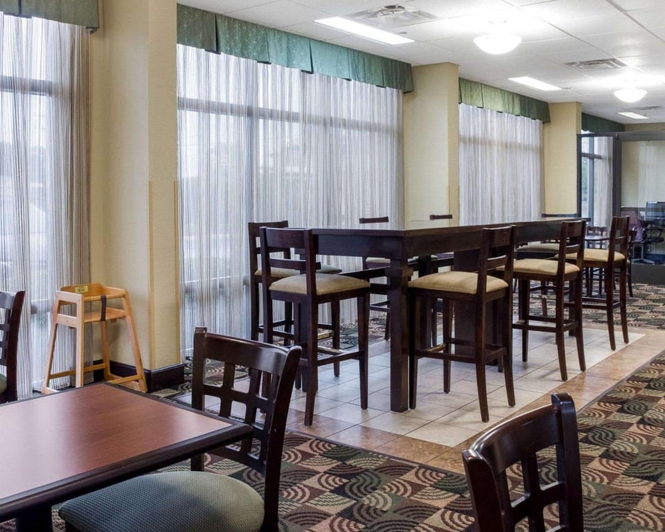 Quality Inn Cleveland, MS Hotel in Mississippi