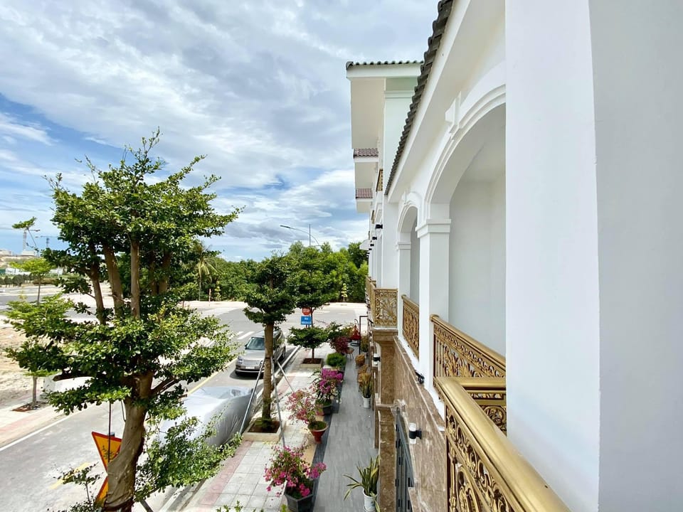 Cong Thanh Long Beach Hotel Hotel in Khanh Hoa Province