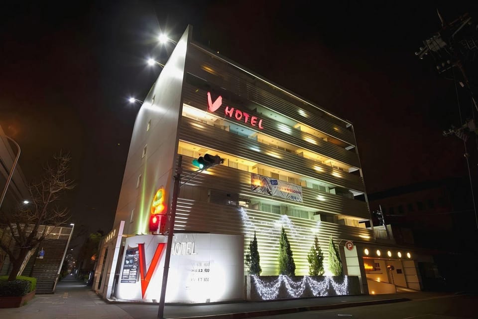 V Hotel (Adult Only) Love hotel in Kobe