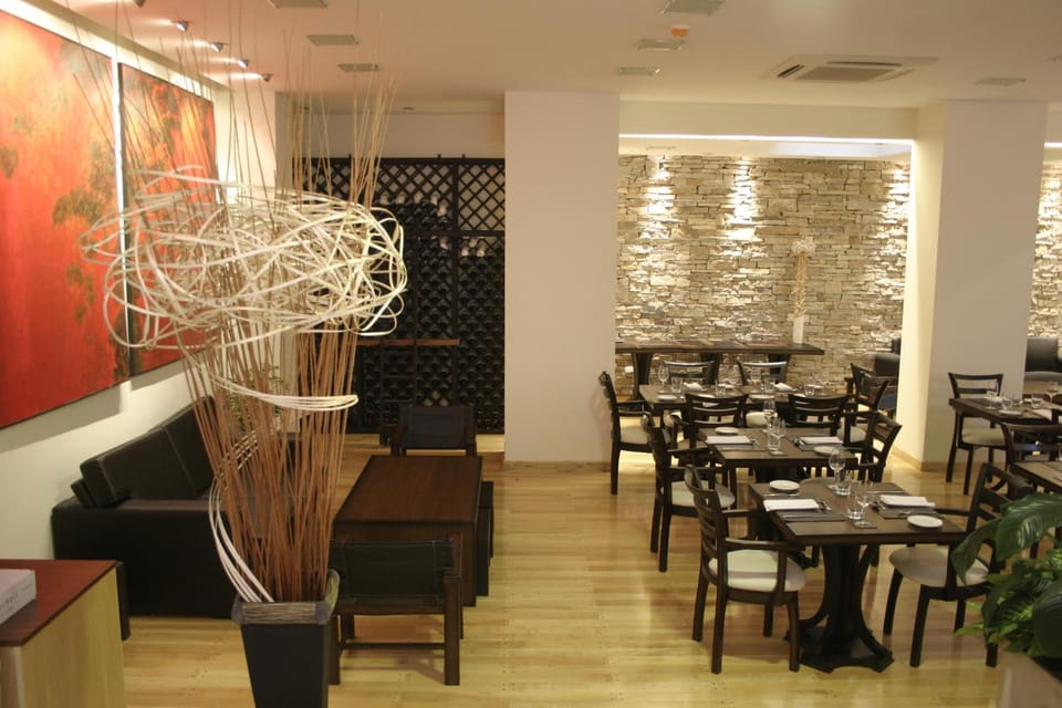Bar/lounge