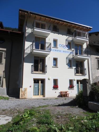 Olimpic Hostel Hostel in Province of Brescia