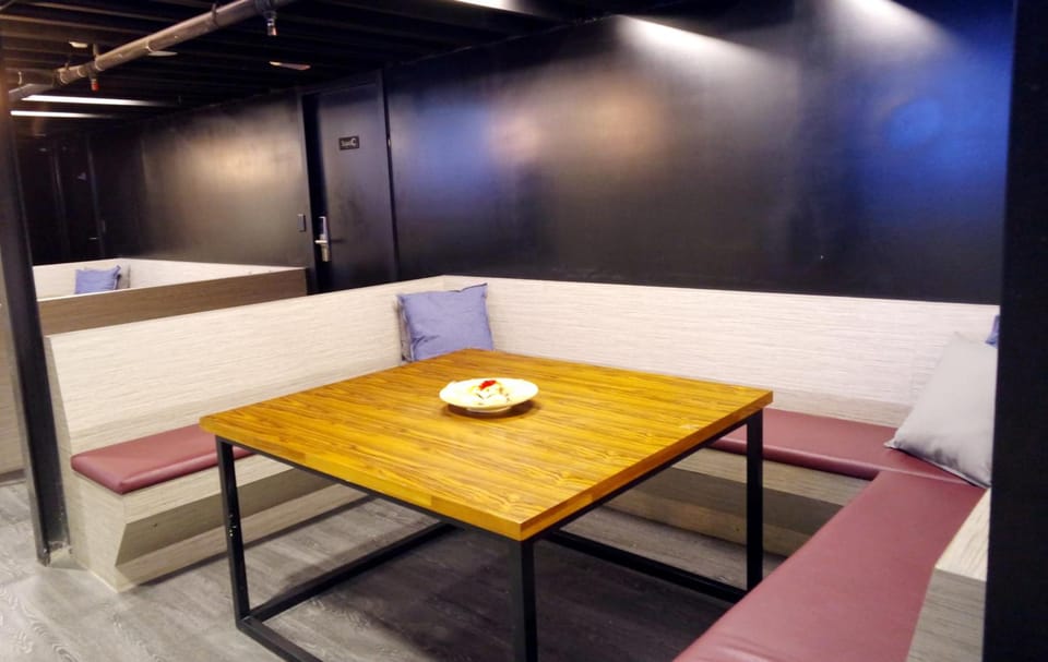 Bar/lounge