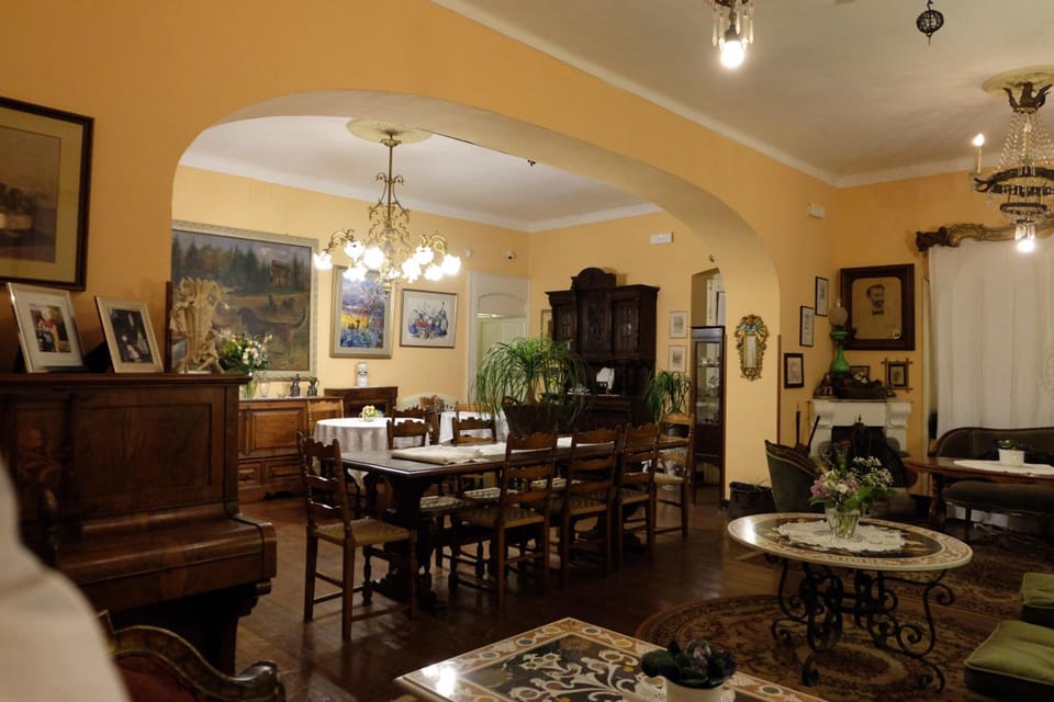 Bar/lounge