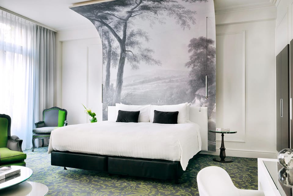 Suite room