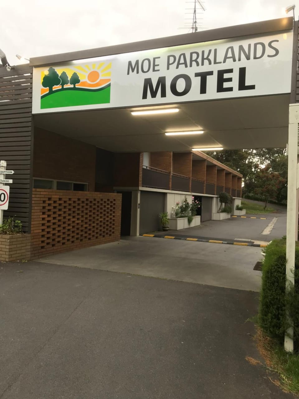 Moe Parklands Motel Motel in Victoria