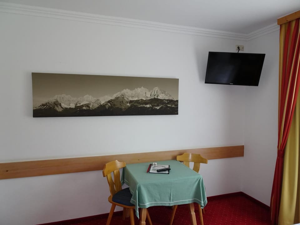 Alpenhotel Landhaus Kuchl Hotel in Salzburgerland