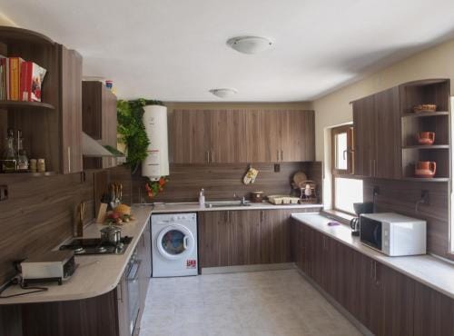 Guest House Balkanski Kat Hotel in Gabrovo, Bulgaria