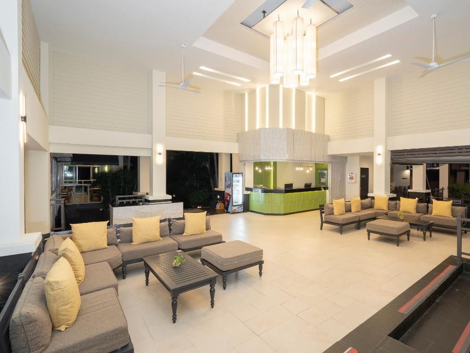 The Green Park Resort Resort in Pattaya City